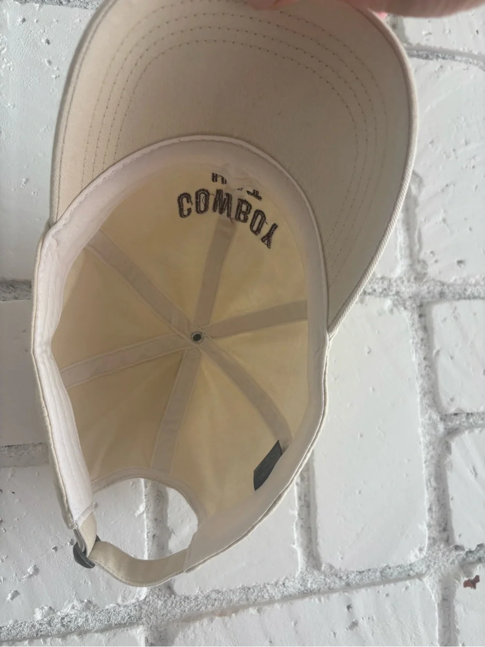 Unbranded Cream 
